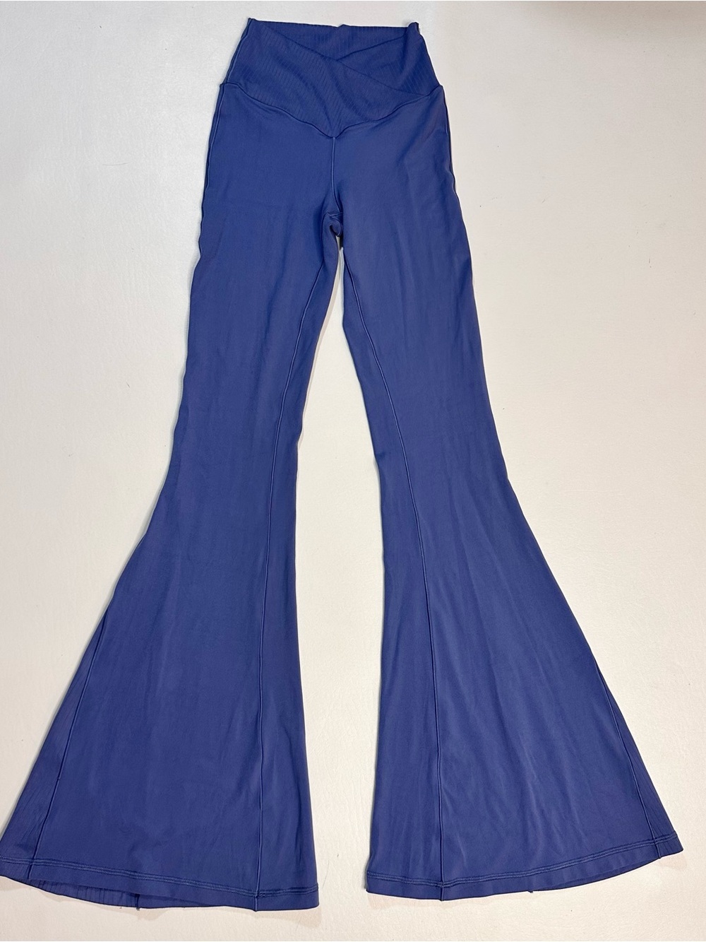 Offline by Aerie cobalt blue flare leggings